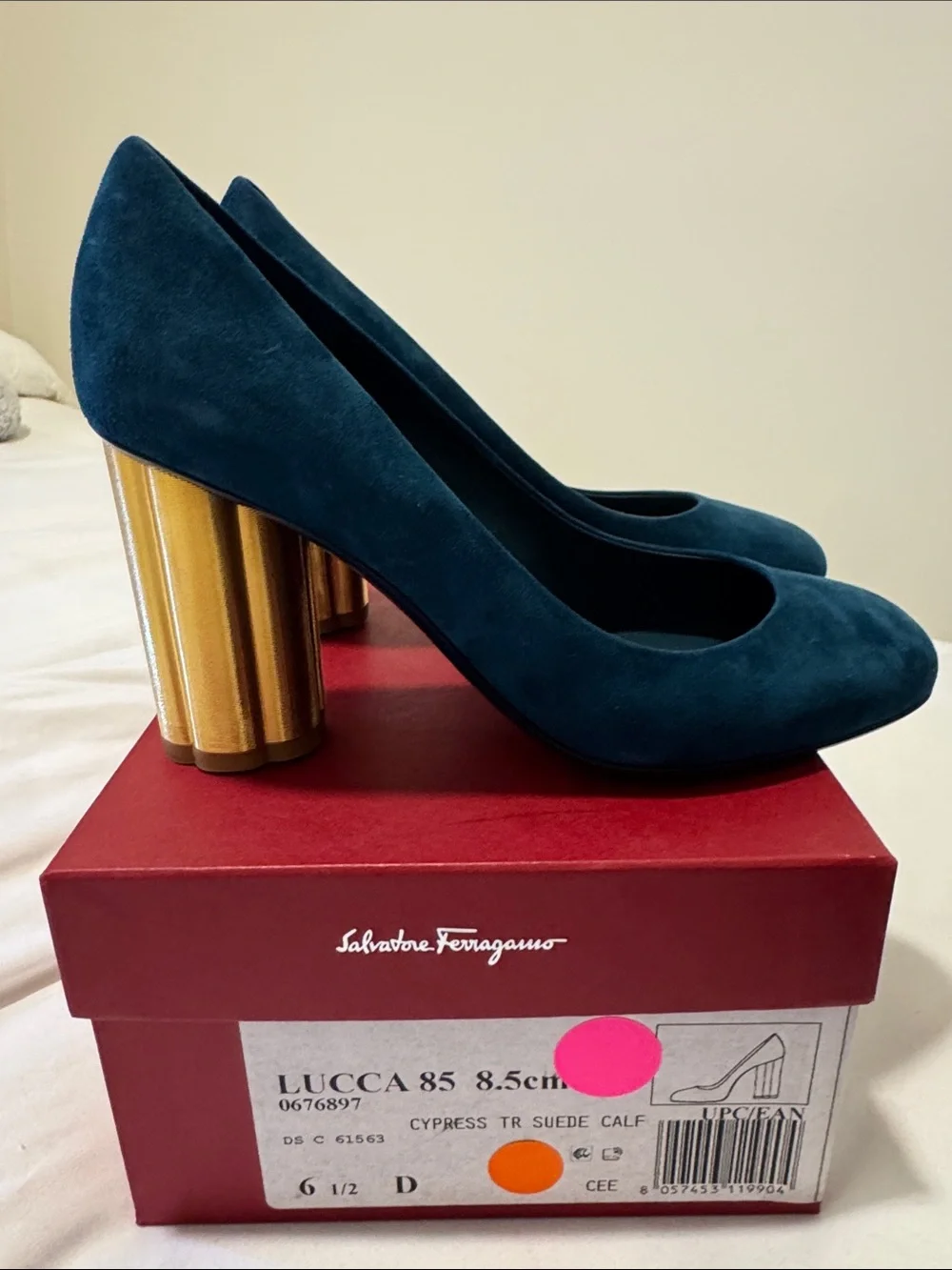 Salvatore Ferragamo salvatore ferragamo